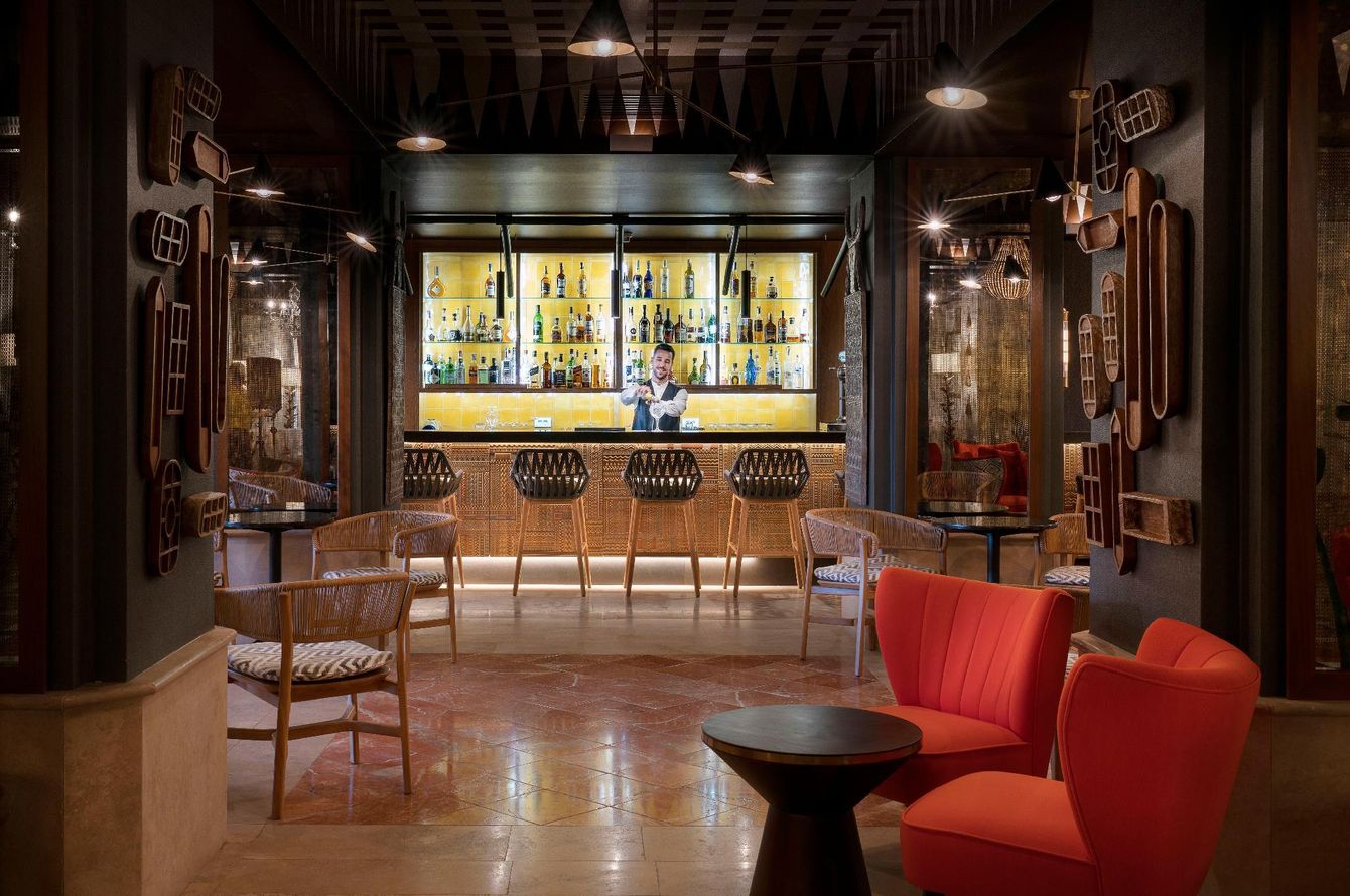 Bar