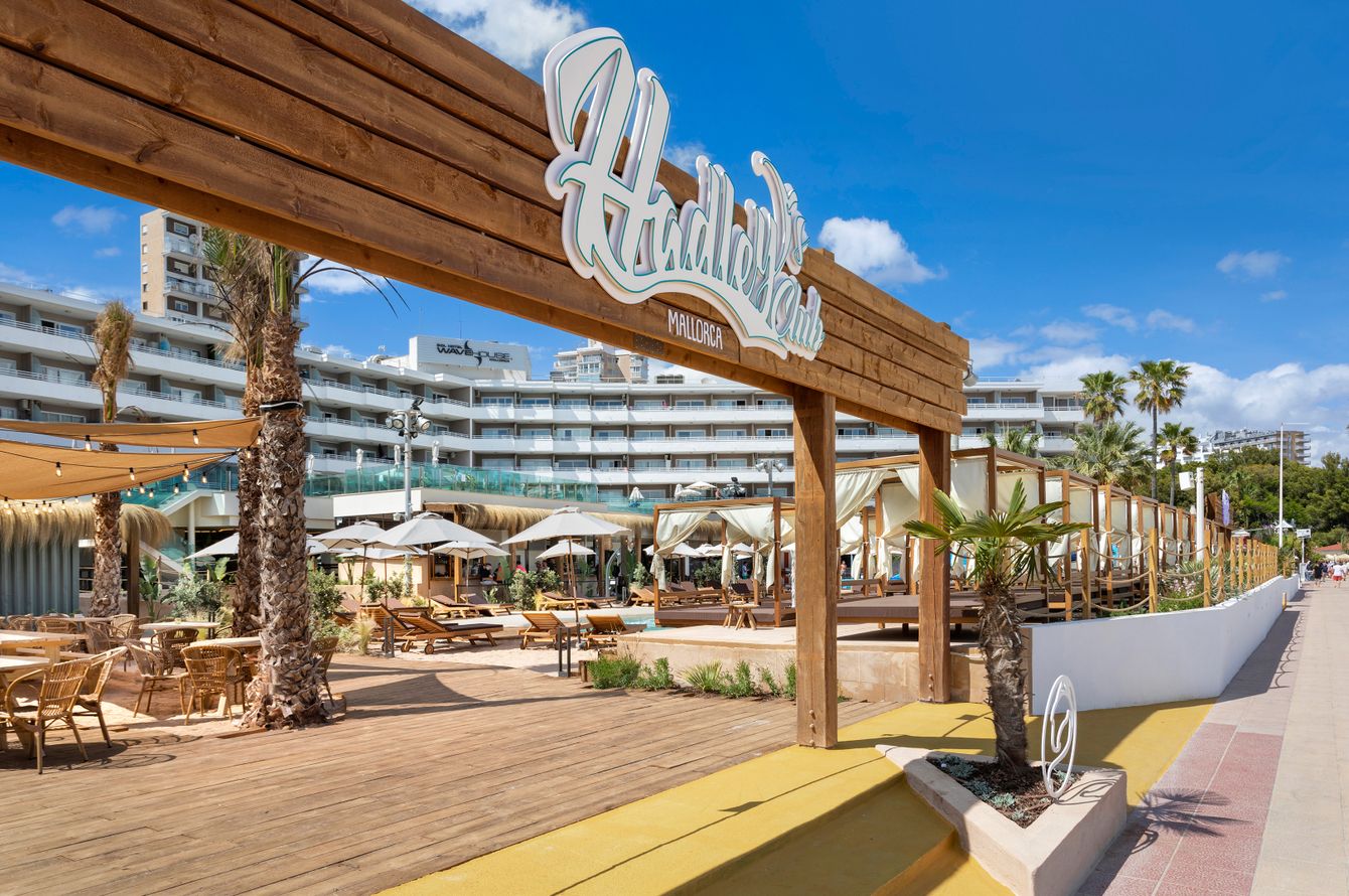 Beach club