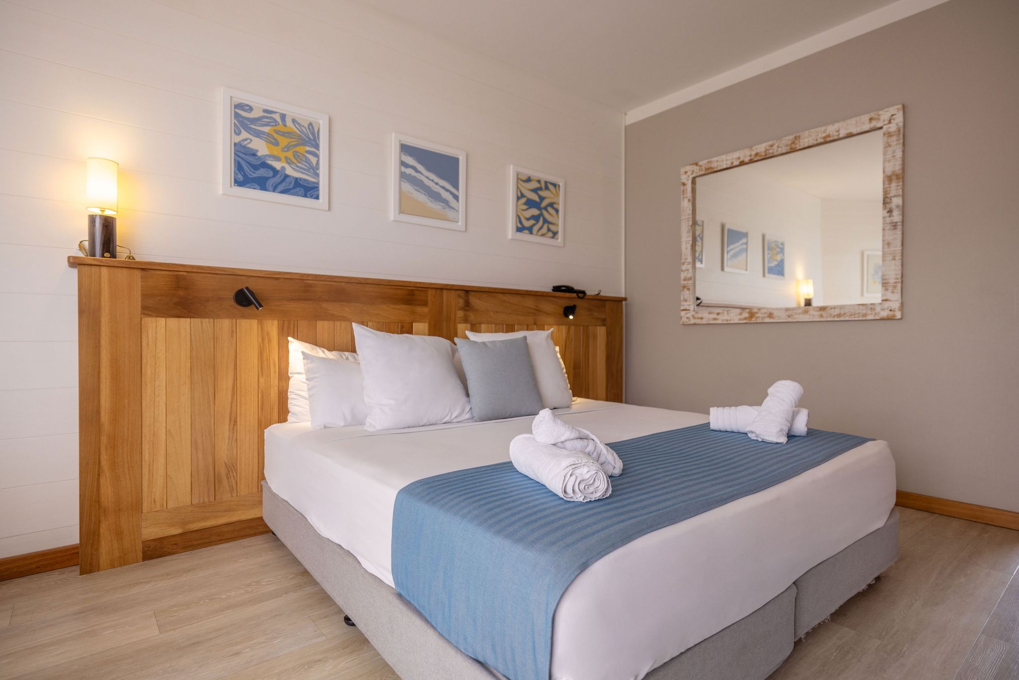 Deluxe Zimmer Lagoon Side