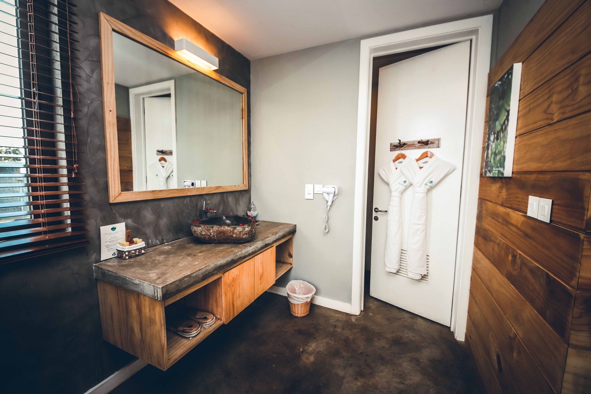 Deluxe Ocean View Zimmer