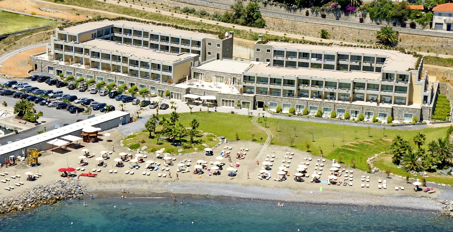 Aregai Marina Hotel & Residence