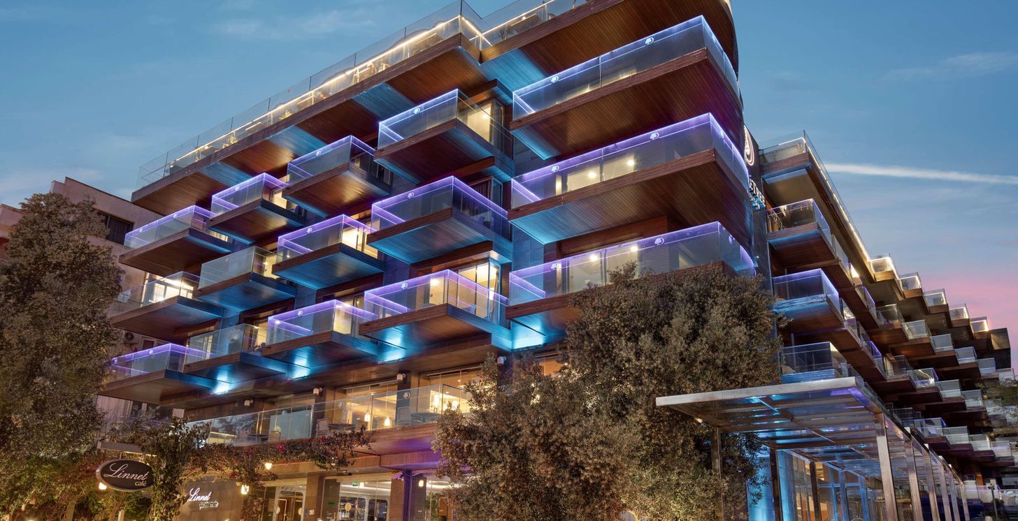 DoubleTree by Hilton Hotel Kusadasi