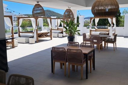 Fergus Style Bahamas