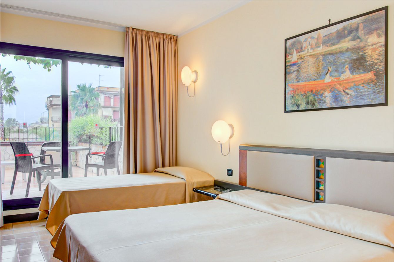 Dreibettzimmer