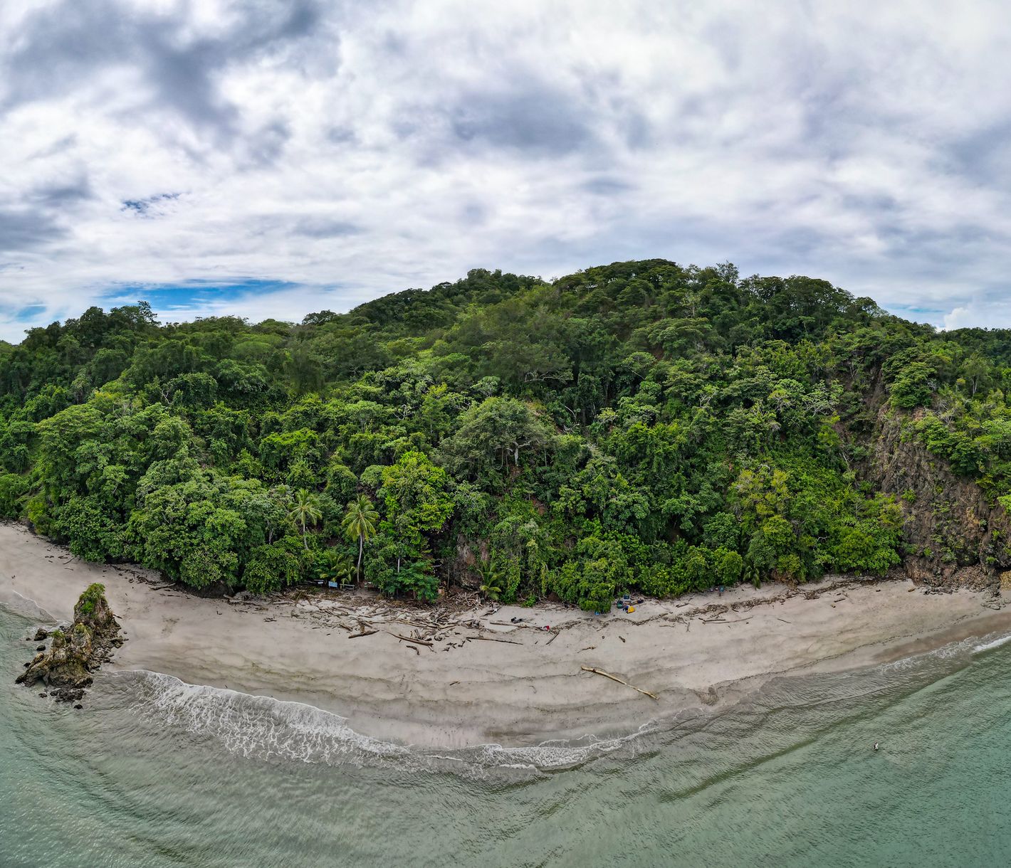 Abseits des Tourismus schnorcheln und baden auf der Insel Tortuga