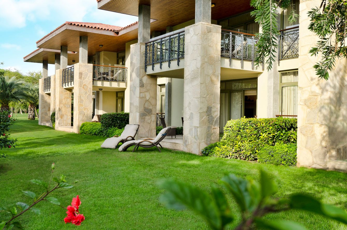 Gloria Villa
