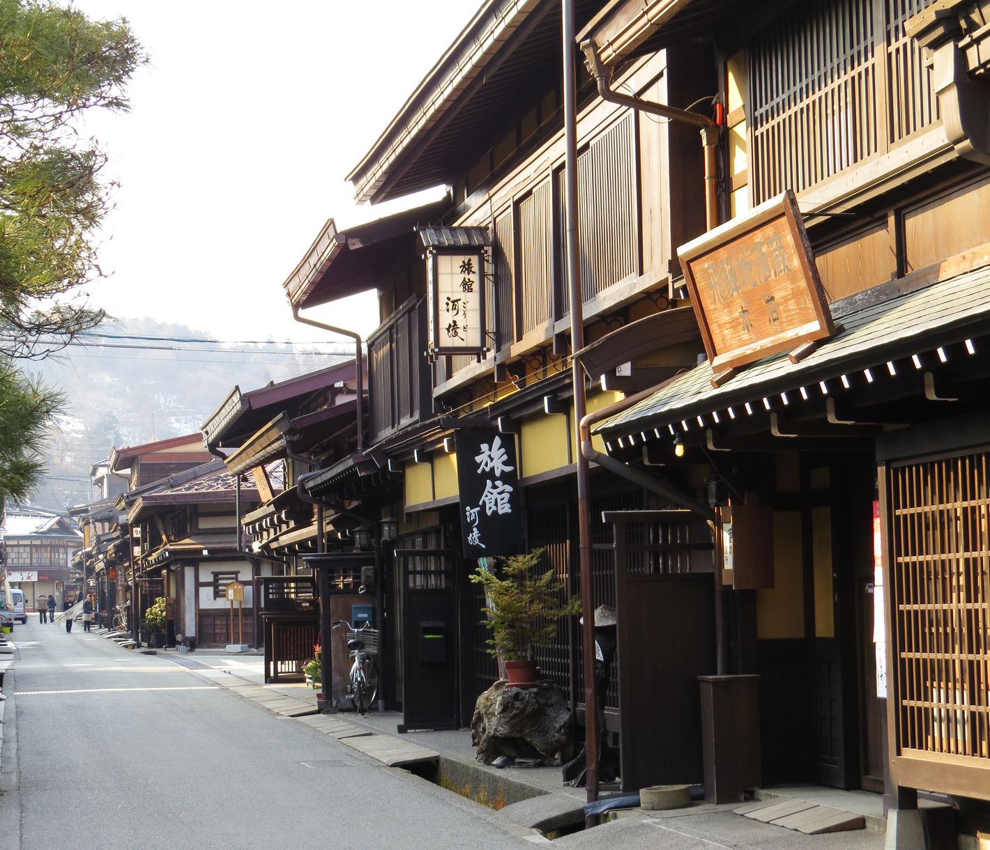 Holzhäuser in der Altstadt von Takayama