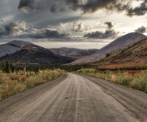Mystische Stimmung entlang dem Dempster Highway