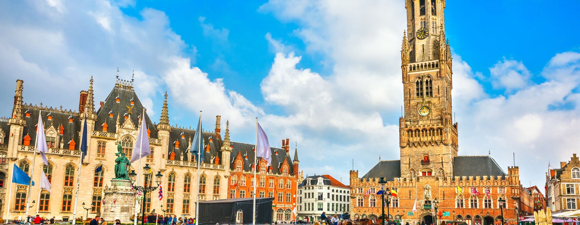 Grote Markt, Zentraler Marktplatz mit dem Belfried