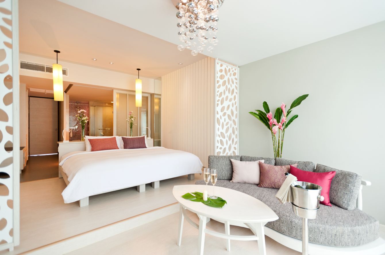 Junior Suite Pool Access