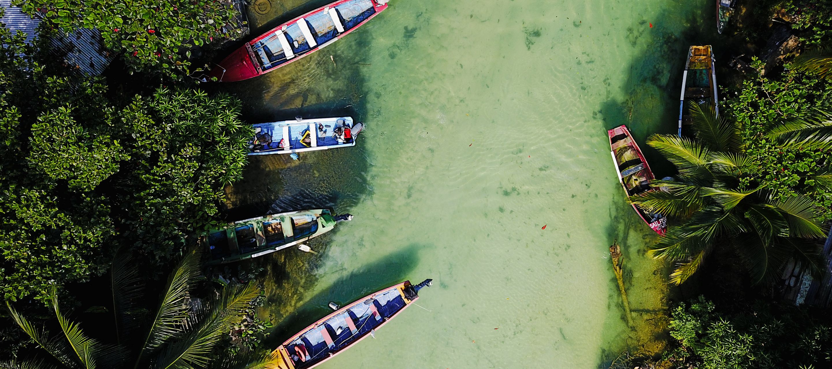 Fischerboote auf dem White River