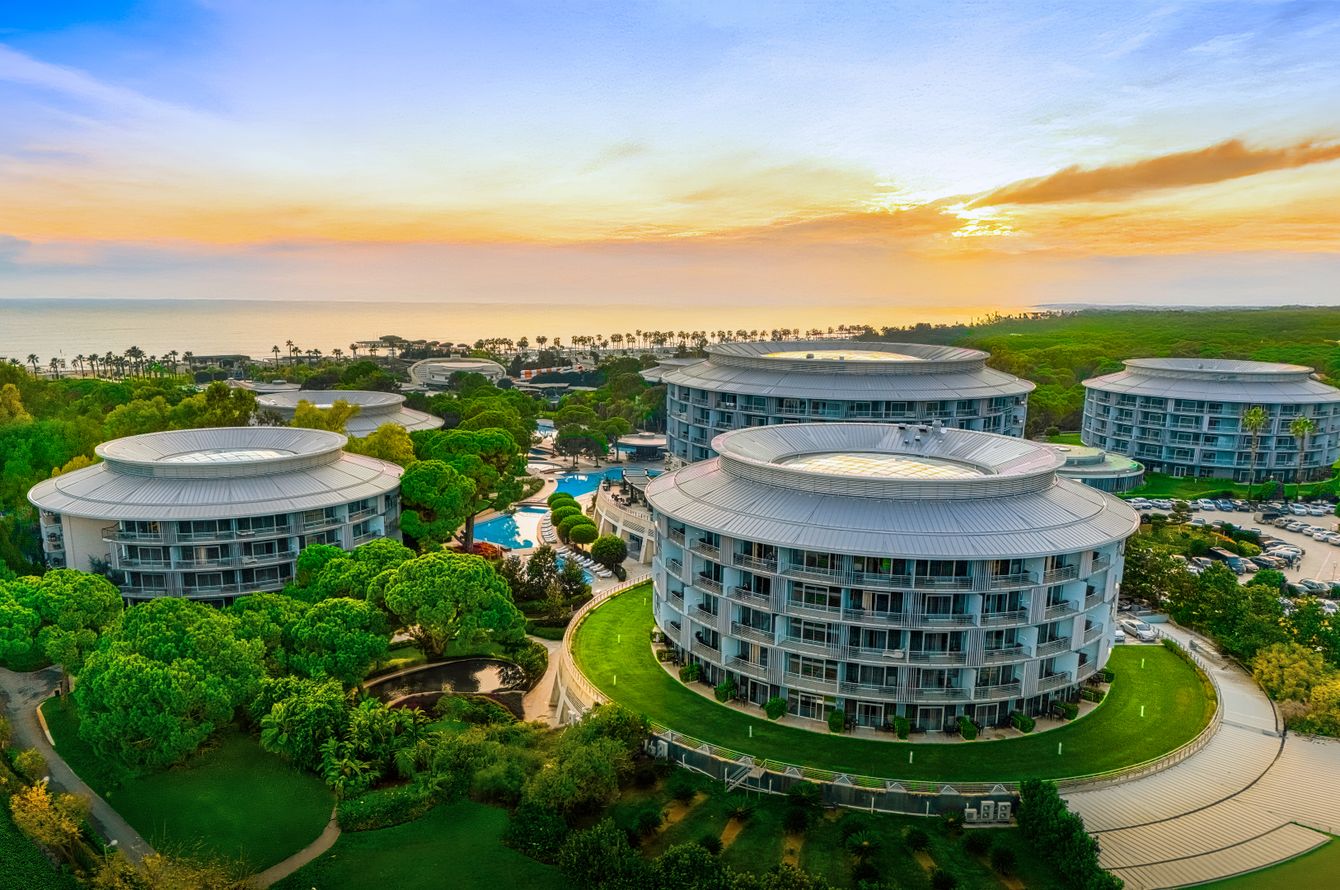 Calista Luxury Resort