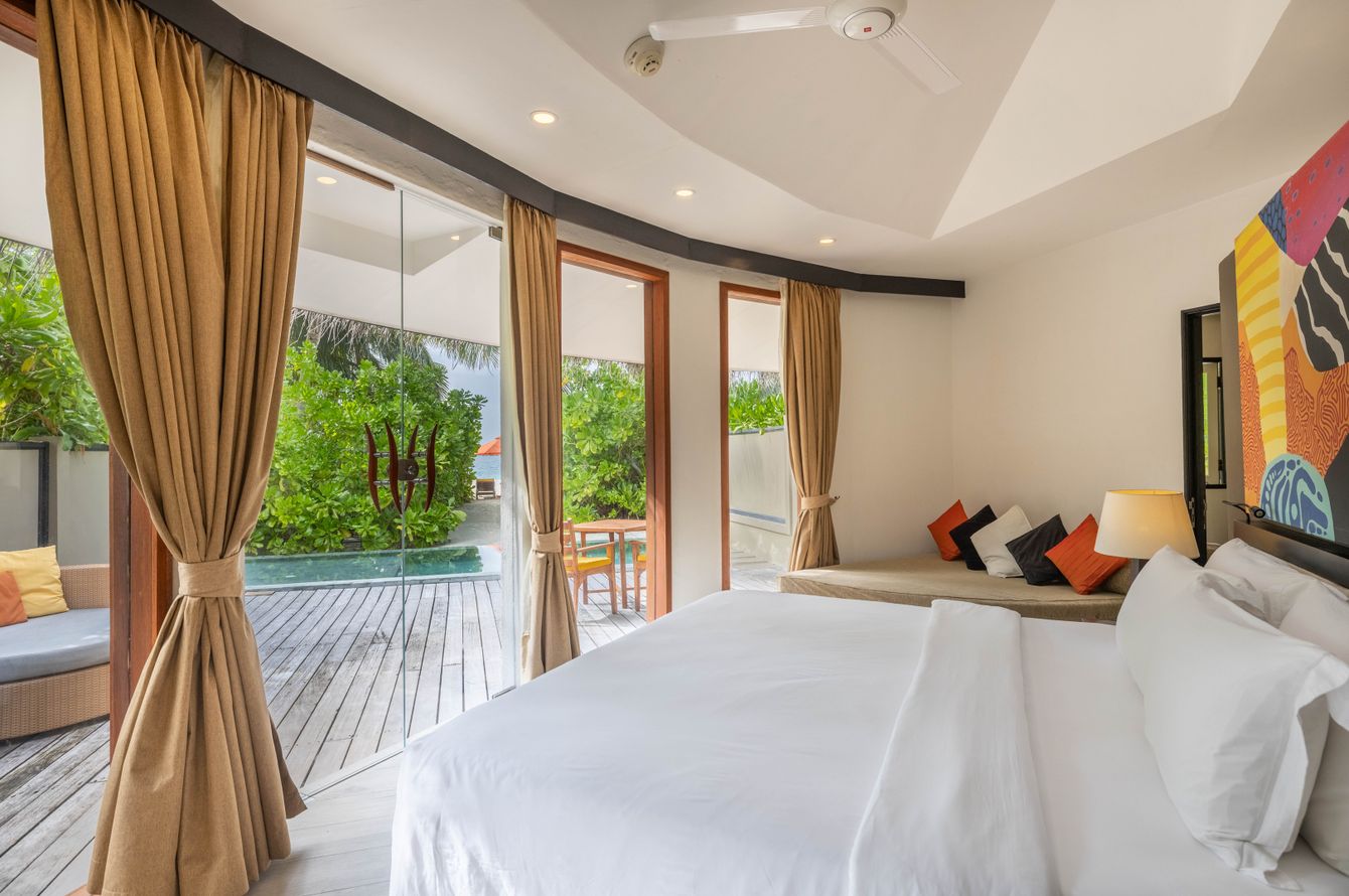 Villa Deluxe Beachfront Pool