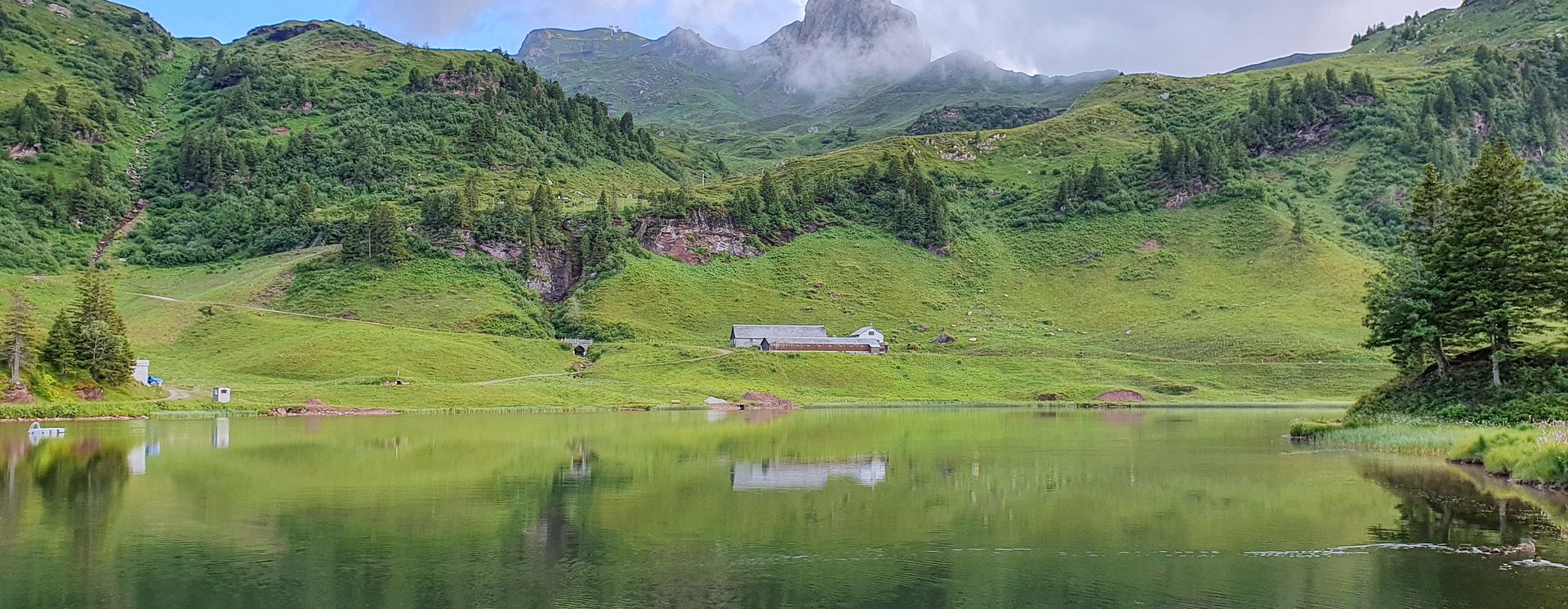 Lac de montagne Grosssee
