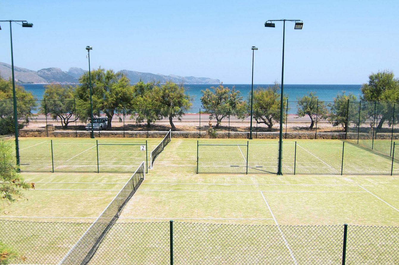 Tennis