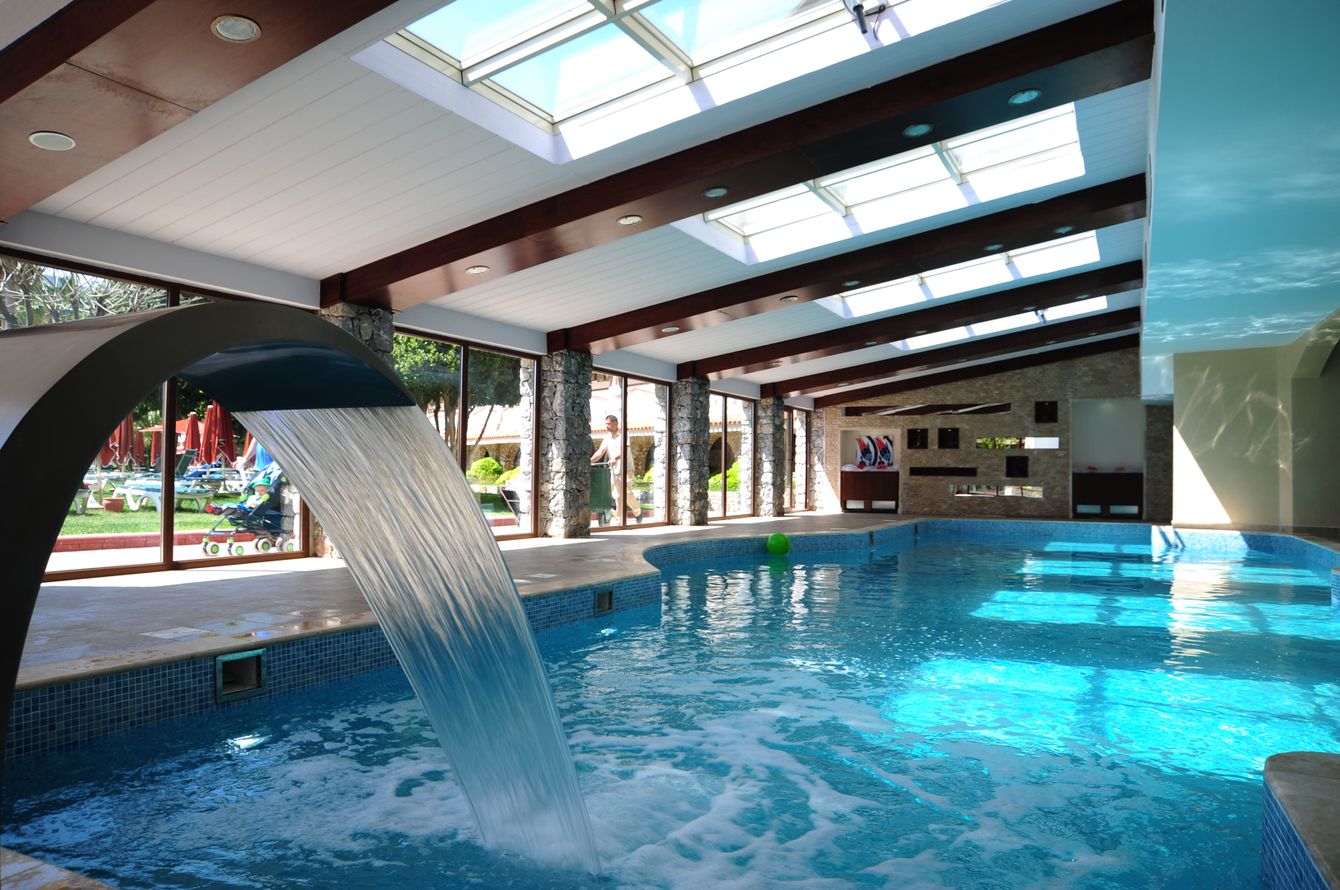Piscine intérieure
