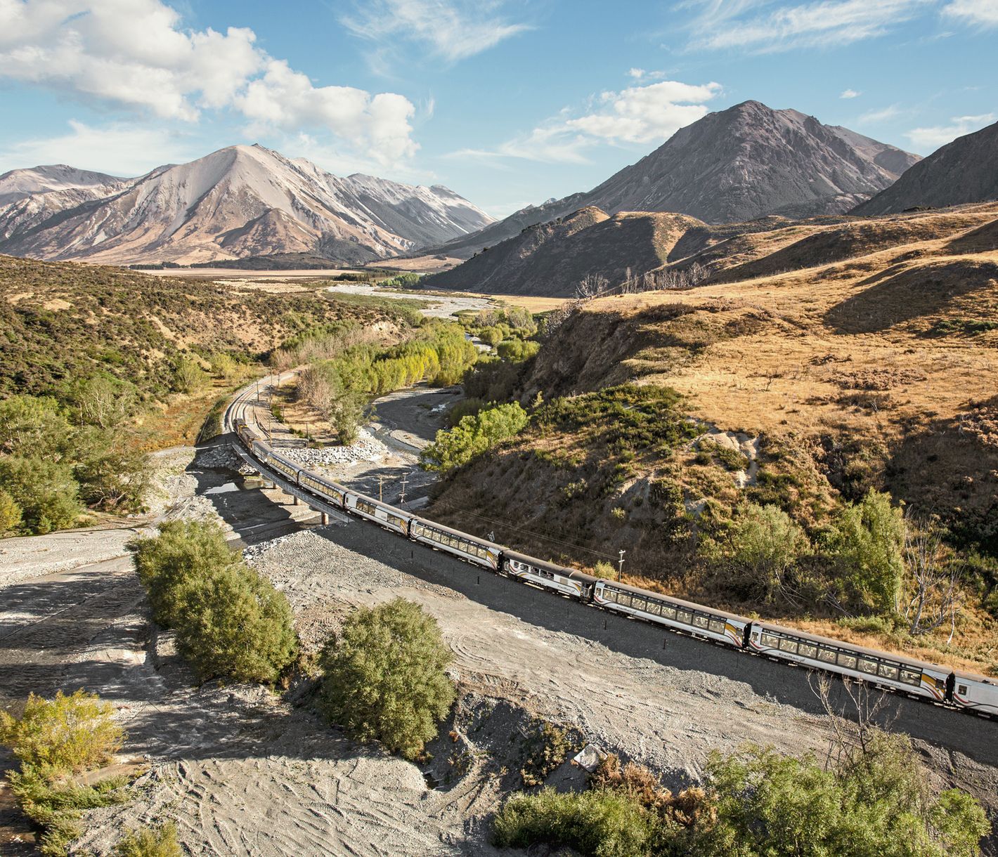 Der Tranz Alpine überquert den Cass River