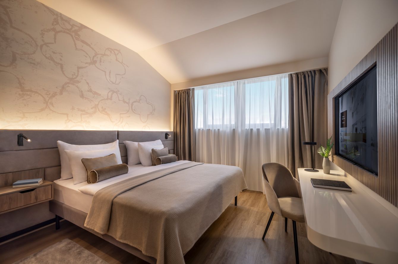 Suite V Level