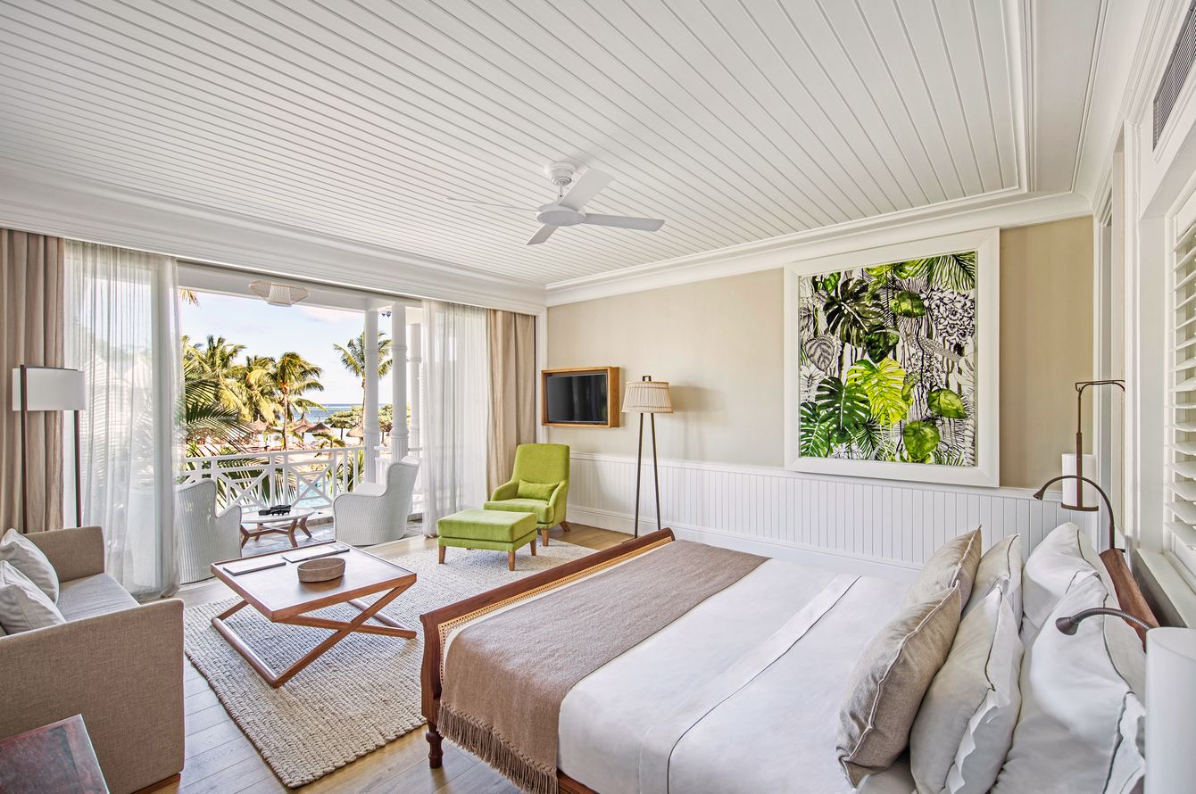 Deluxe Seaview Suite
