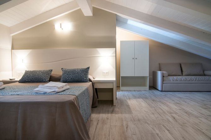 Doppelzimmer Mansarda