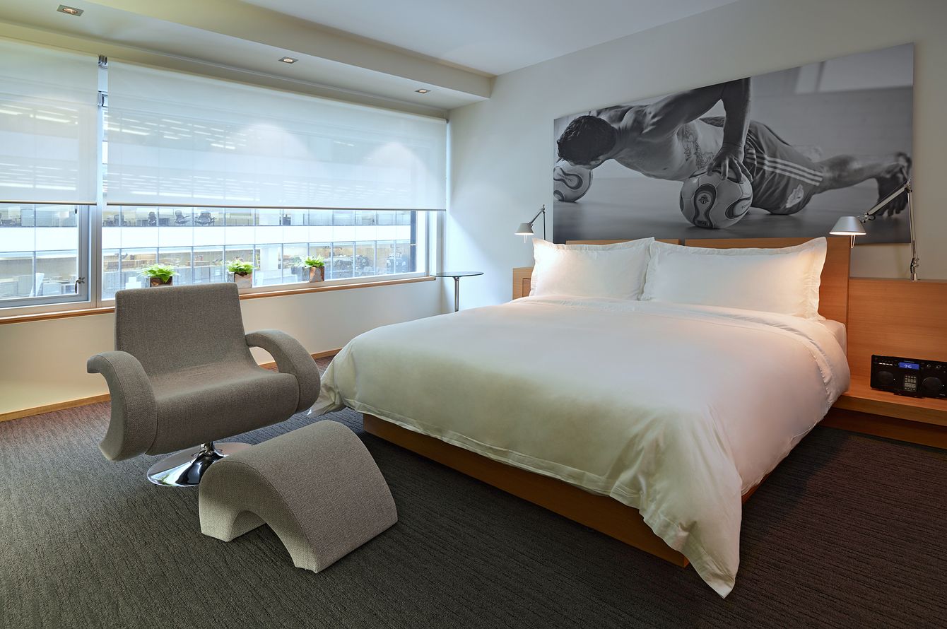Signature Suite