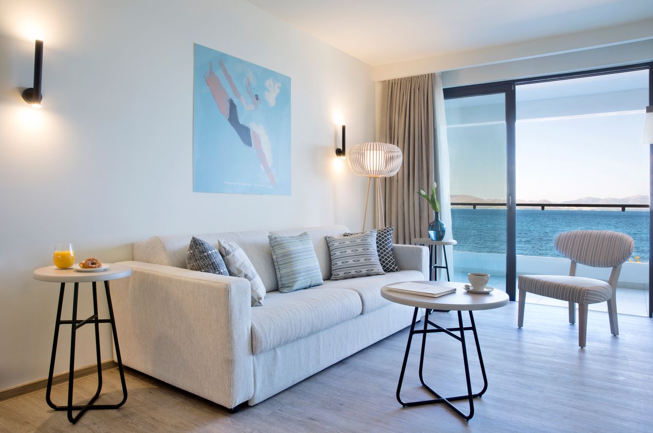Familienzimmer mit separatem Schlafzimmer