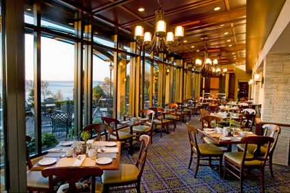 Restaurant Table & Terroir