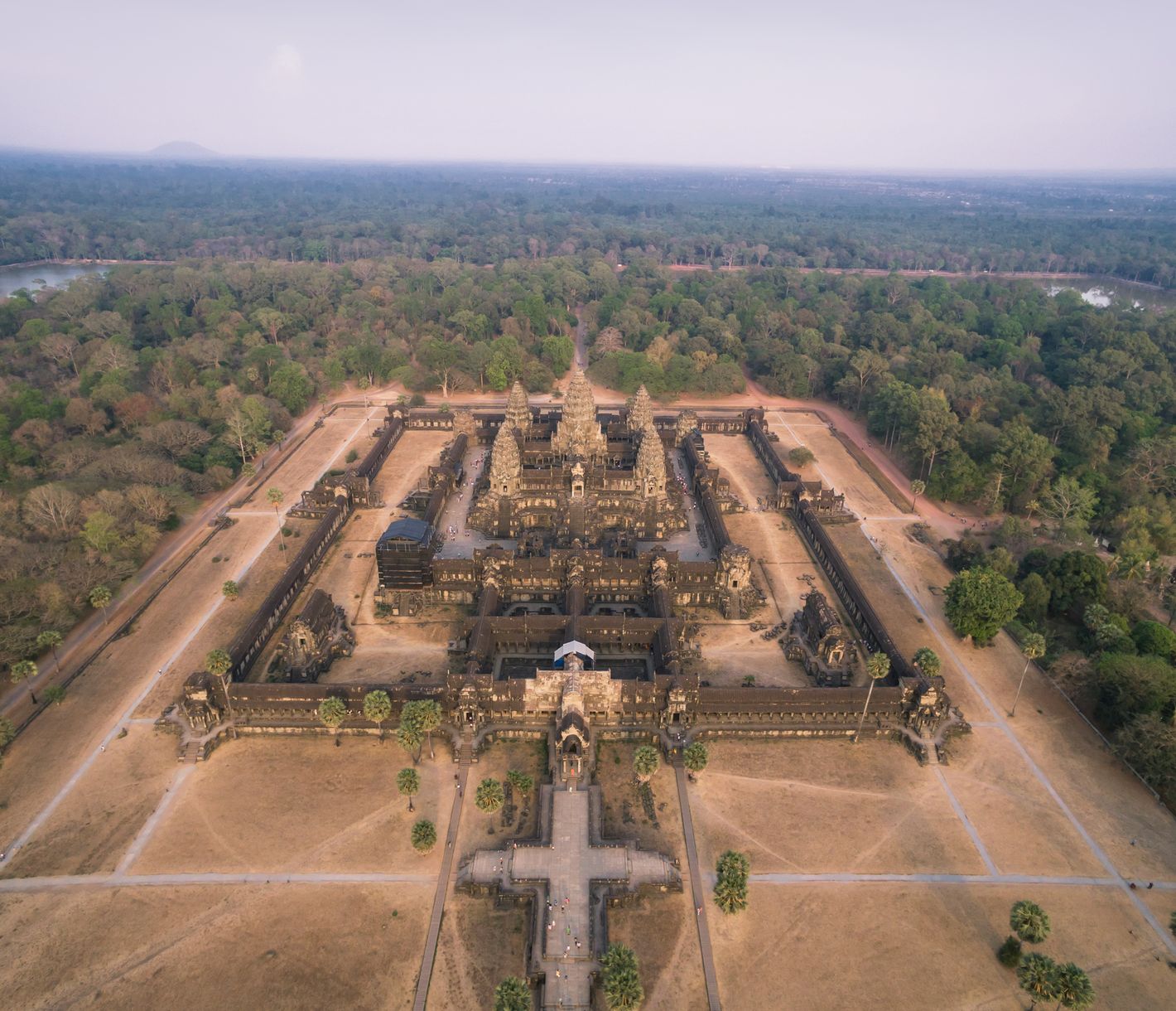 Angkor Wat ist schlechthin DAS Wahrzeichen von Kambodscha und auf jeden Fall einen Besuch wert!