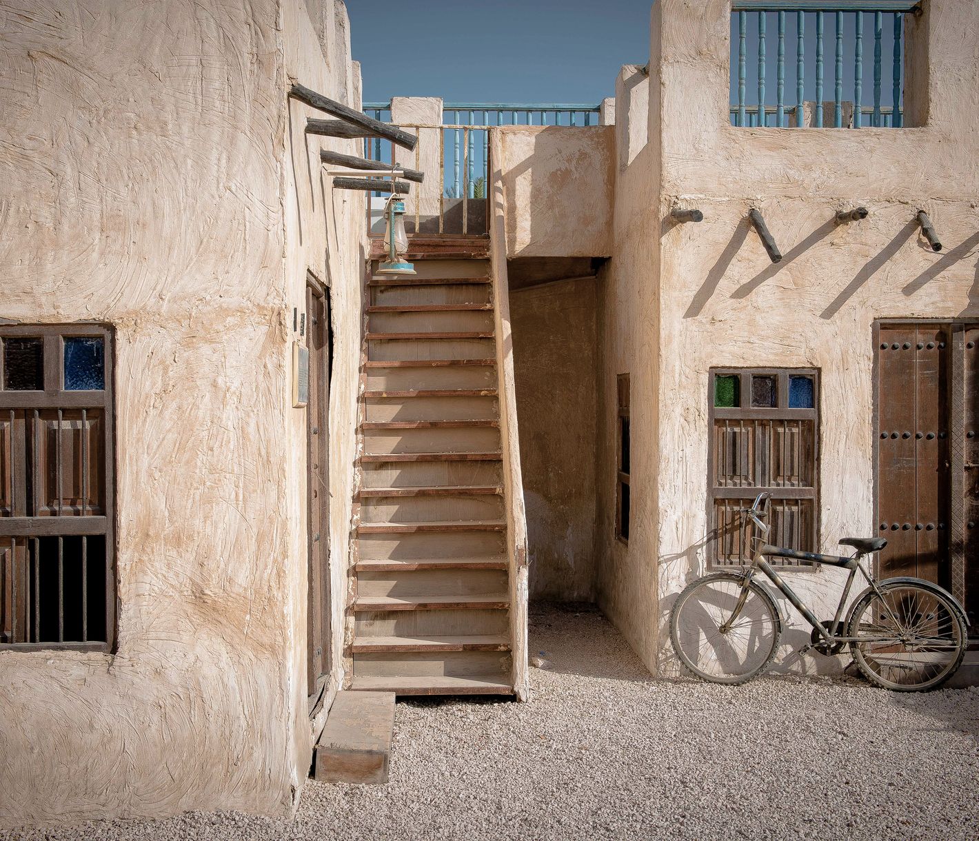 Lehmfassaden in der Cultural Village in Doha