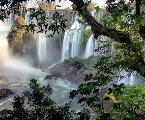 Blick hinter die Kulissen bei den Iguazu-Wasserfällen