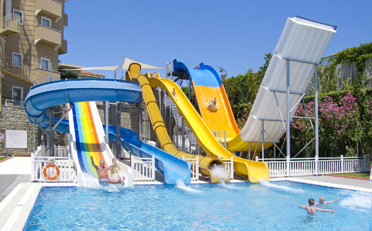 Toboggans aquatiques