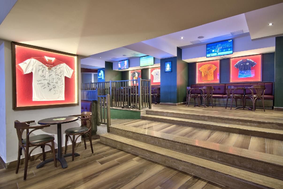 Bar