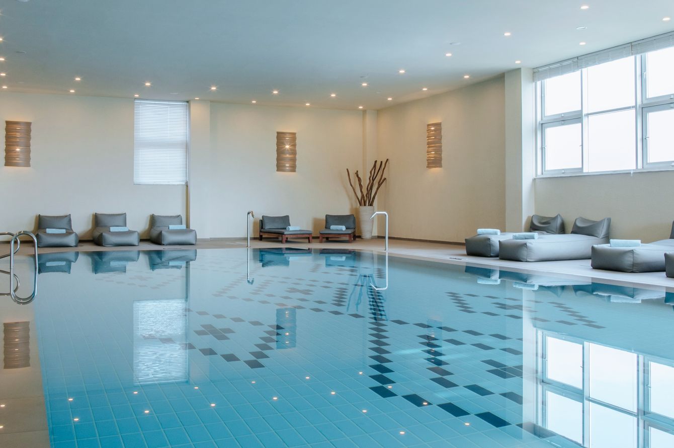 Piscine intérieure