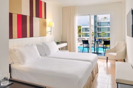 Doppelzimmer Poolsicht