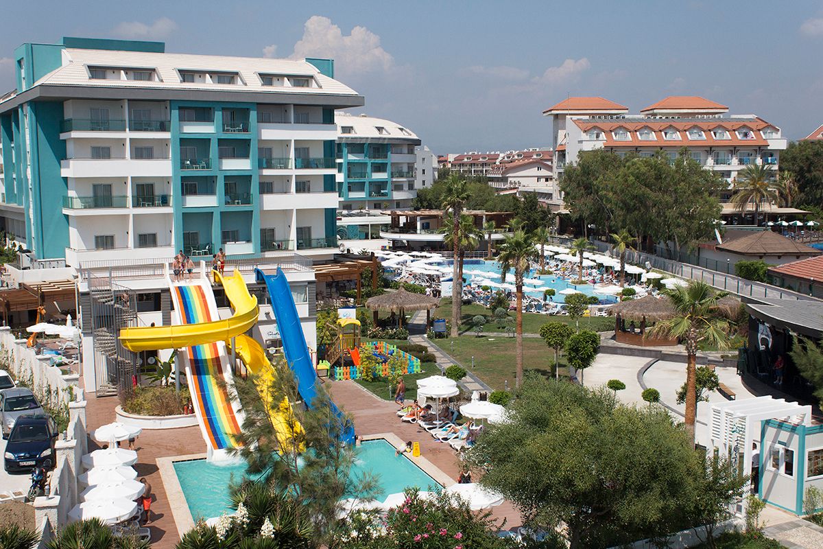 Seashell Resort & Spa