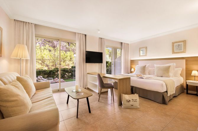 Junior Suite Garden Selection Club