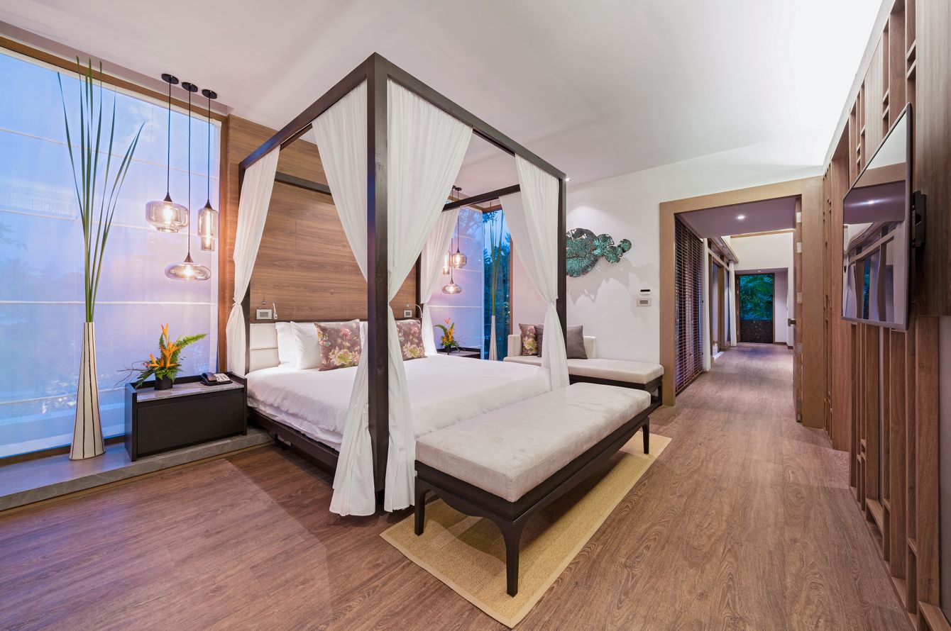 Suite Jacuzzi Pool