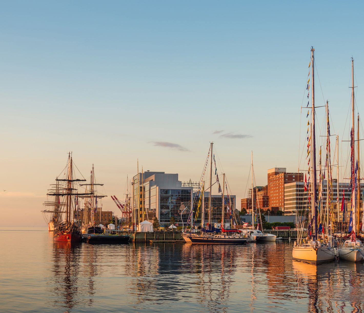 Der Hafen von Halifax in den frühen Morgenstunden