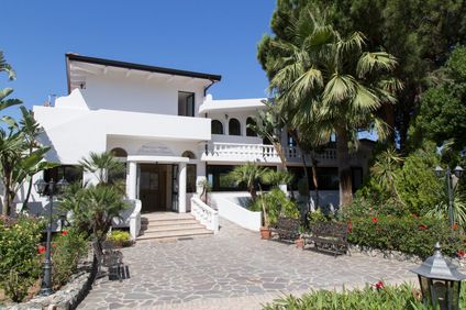 Hotel Villaggio Pineta Petto Bianco