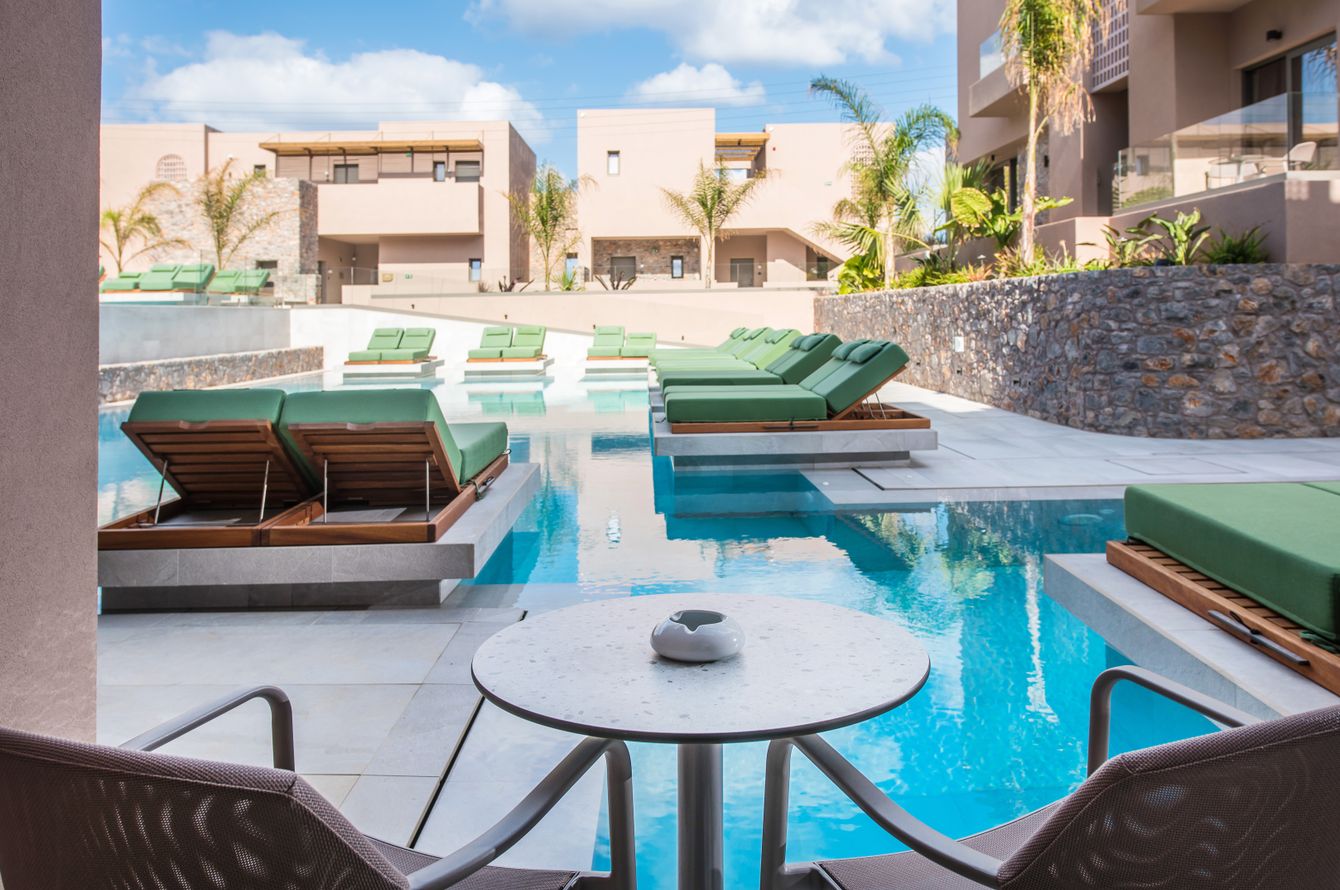 Suite Junior Swim Up
