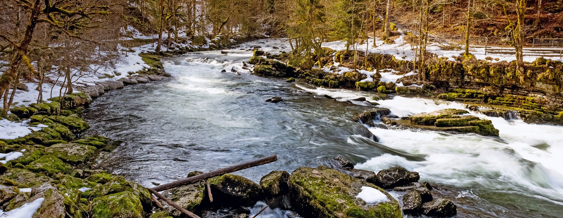 Saut du Doubs im Winter