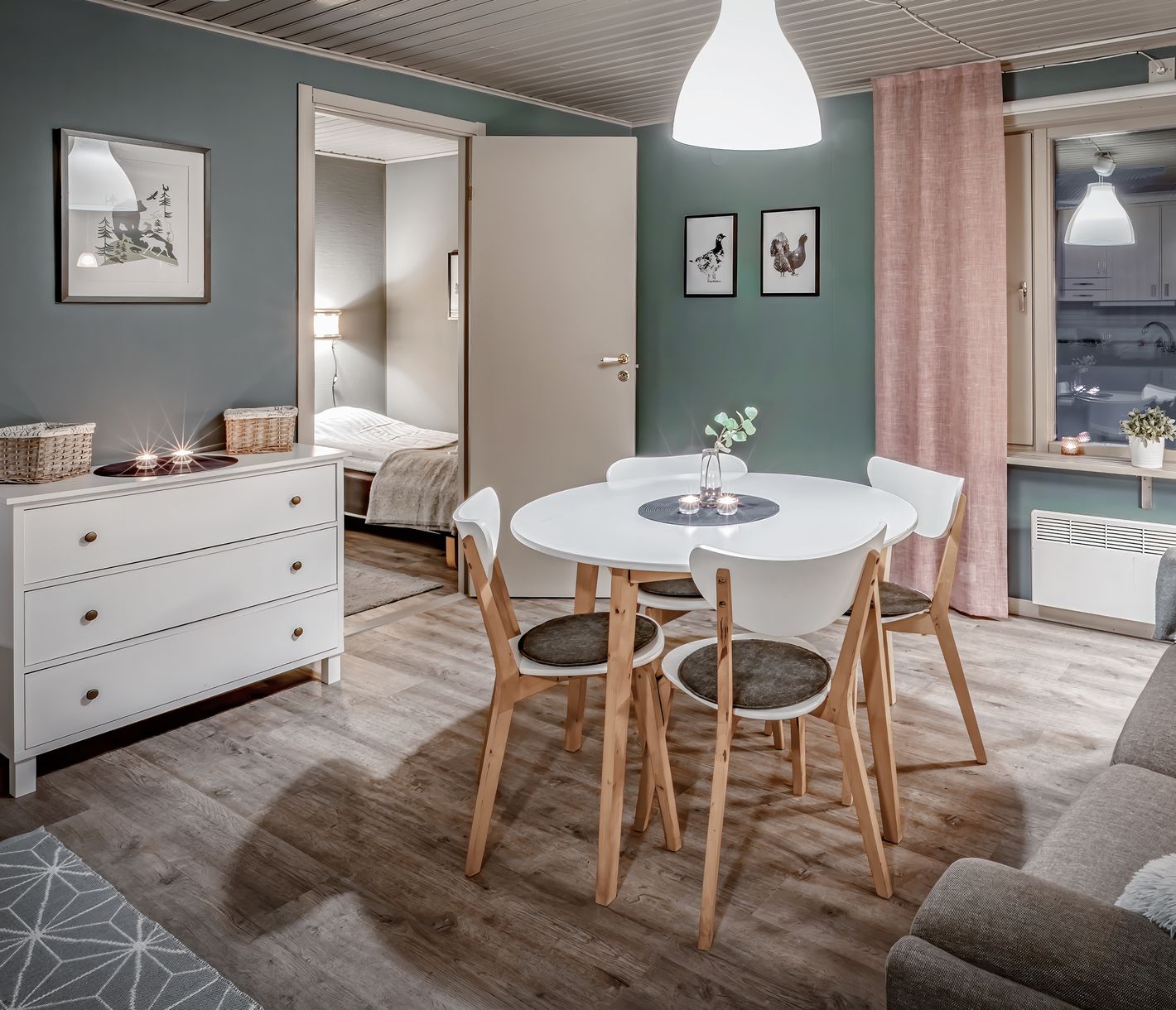 Schwedische Gemütlichkeit in den Holzhütten