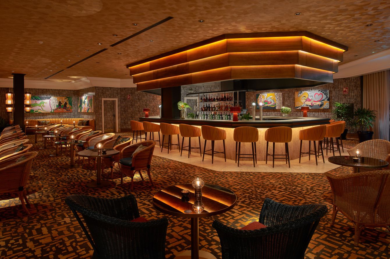 Bar