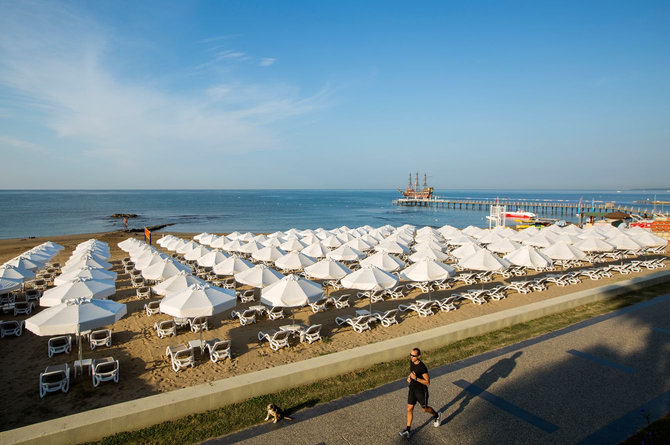 Strand