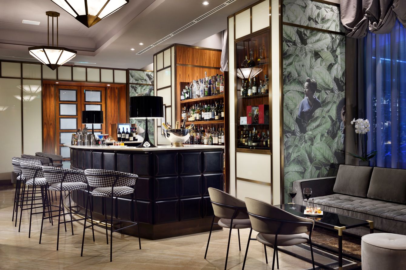 Bar