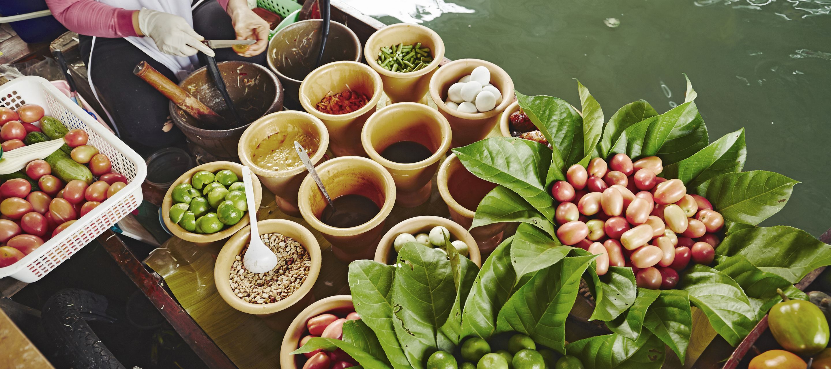 Bang Nam Phueng Floating Market