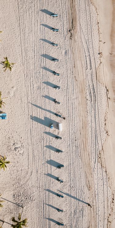 Die Strandpromenade von Fort Lauderdale aus der Vogelperspektive