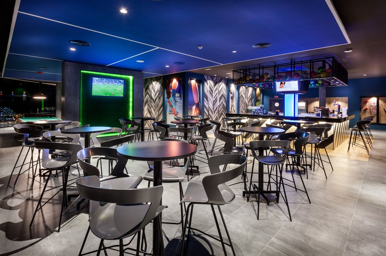 Bar