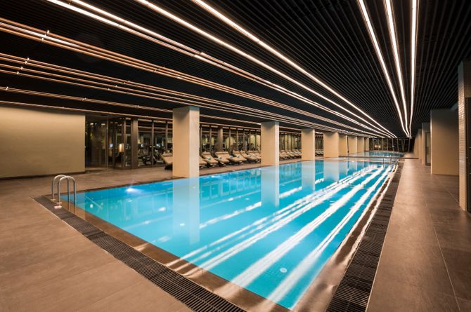 Piscine intérieure