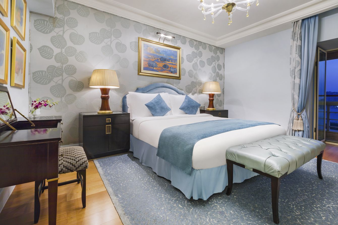Deluxe Suite